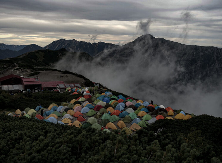 夏の蝶ヶ岳テント泊登山